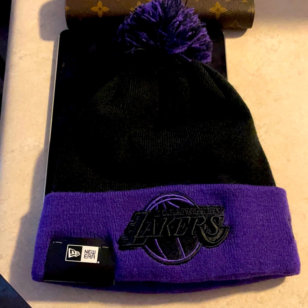 Los Angeles Lakers New Era Beanie